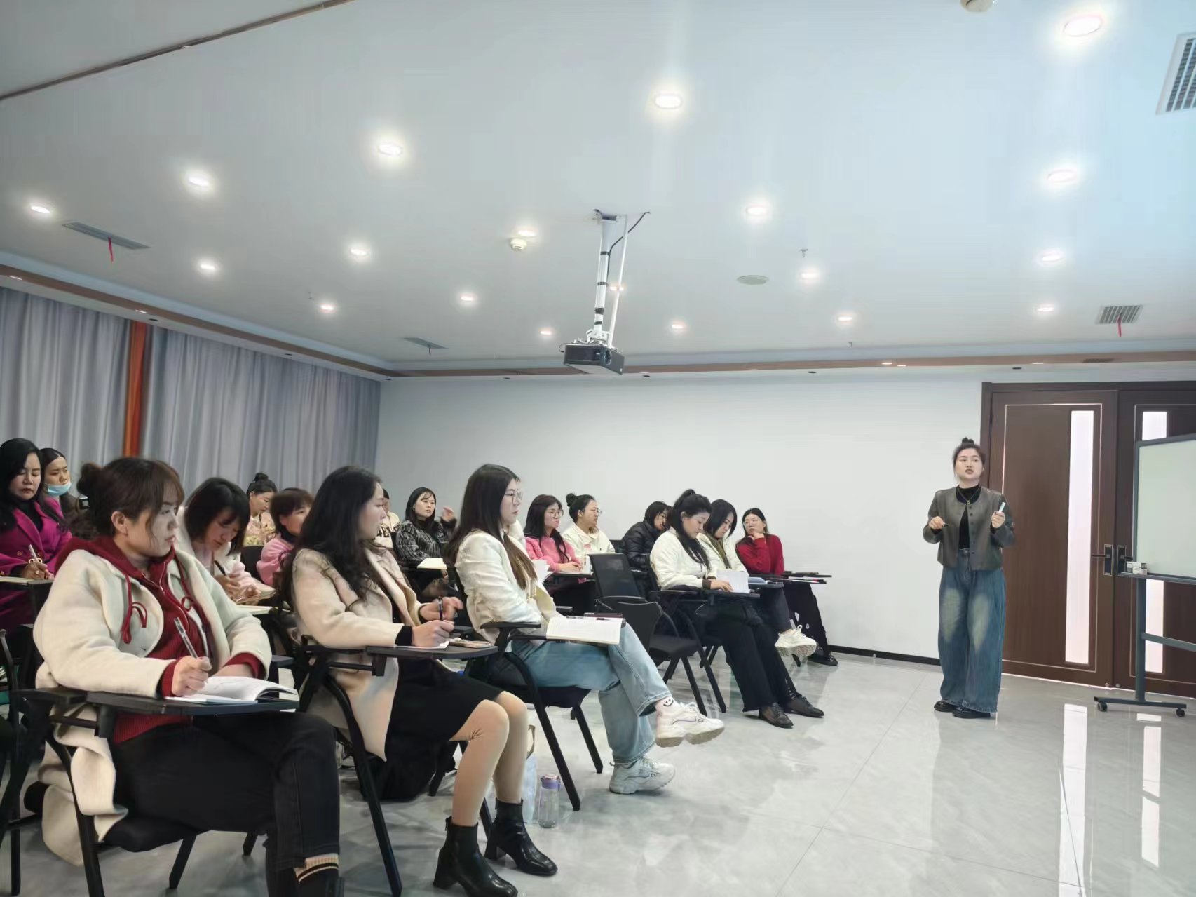 洱今智慧谷 | 春季皮肤基础班&mdash;&mdash;南昌站